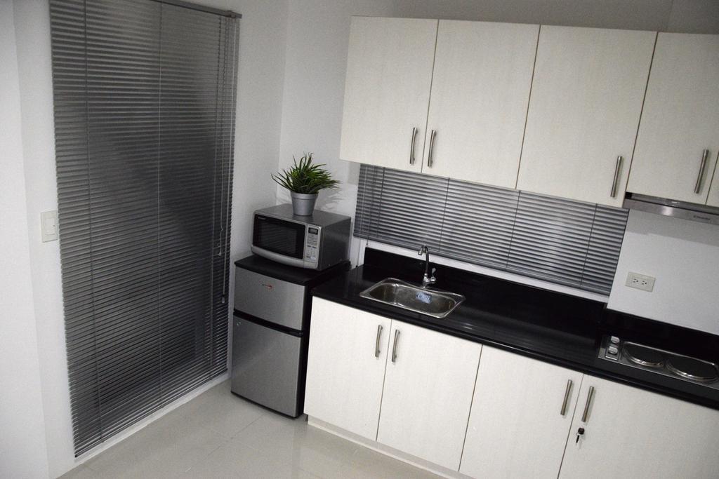 Jazz Makati Luxury Apartment Manila Eksteriør billede